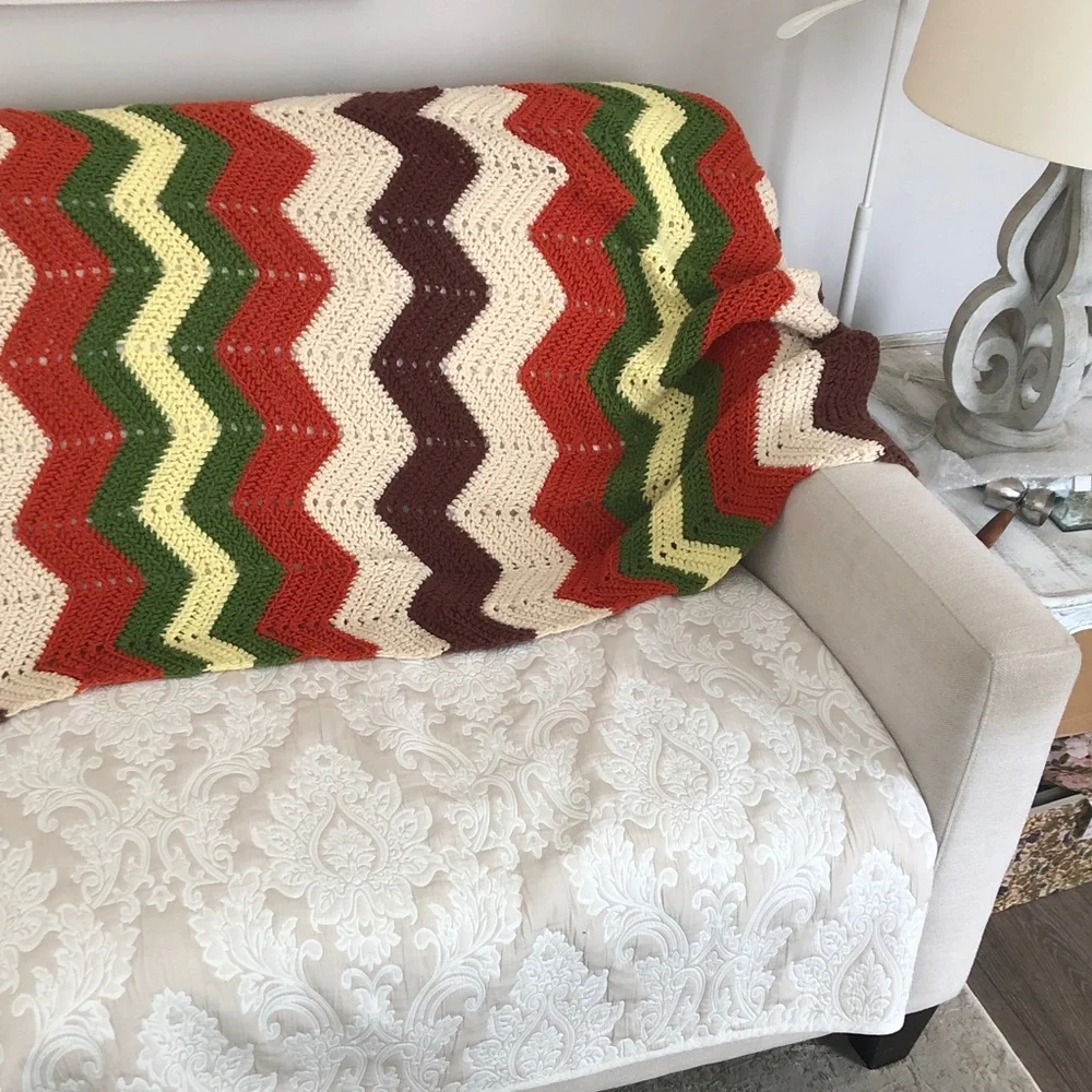 Vintage Handmade Chevron Afghan Crochet Throw Blanket Please Read